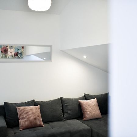 Grey Apartment Old Town Zadar Ngoại thất bức ảnh