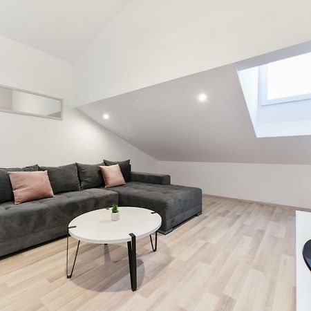 Grey Apartment Old Town Zadar Ngoại thất bức ảnh