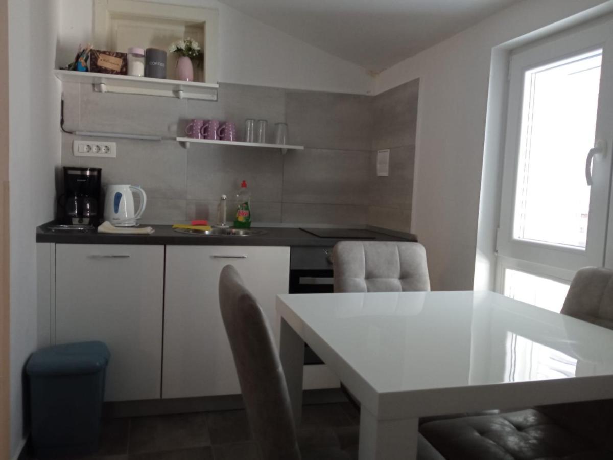 Grey Apartment Old Town Zadar Ngoại thất bức ảnh